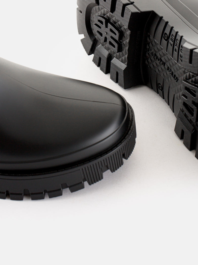 Regenlaars - Kirby black-zoom-