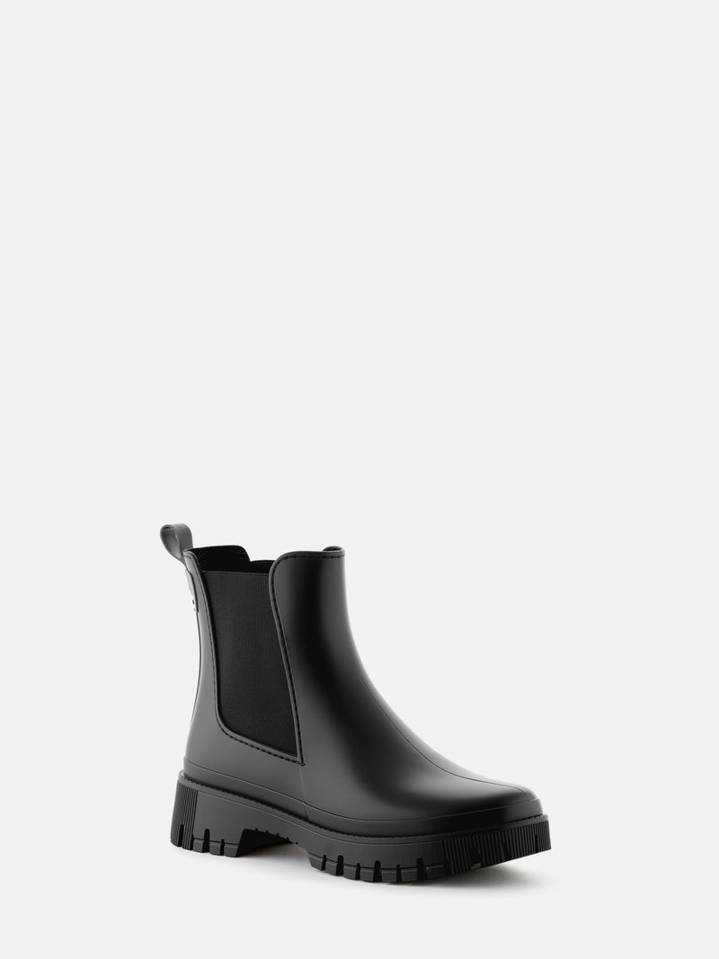 Regenlaars - Kirby black-zoom-